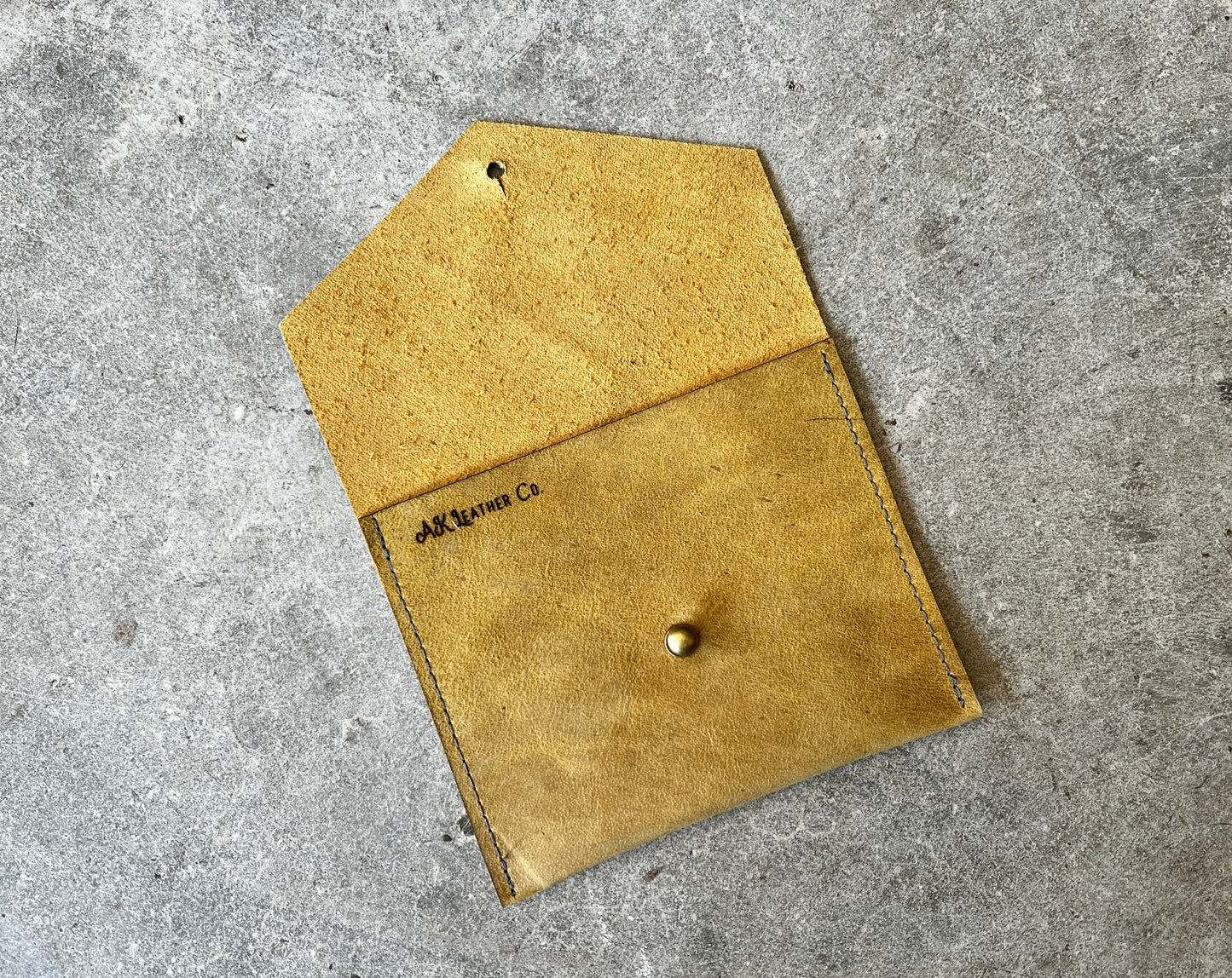 AK Solid Leather Pouch