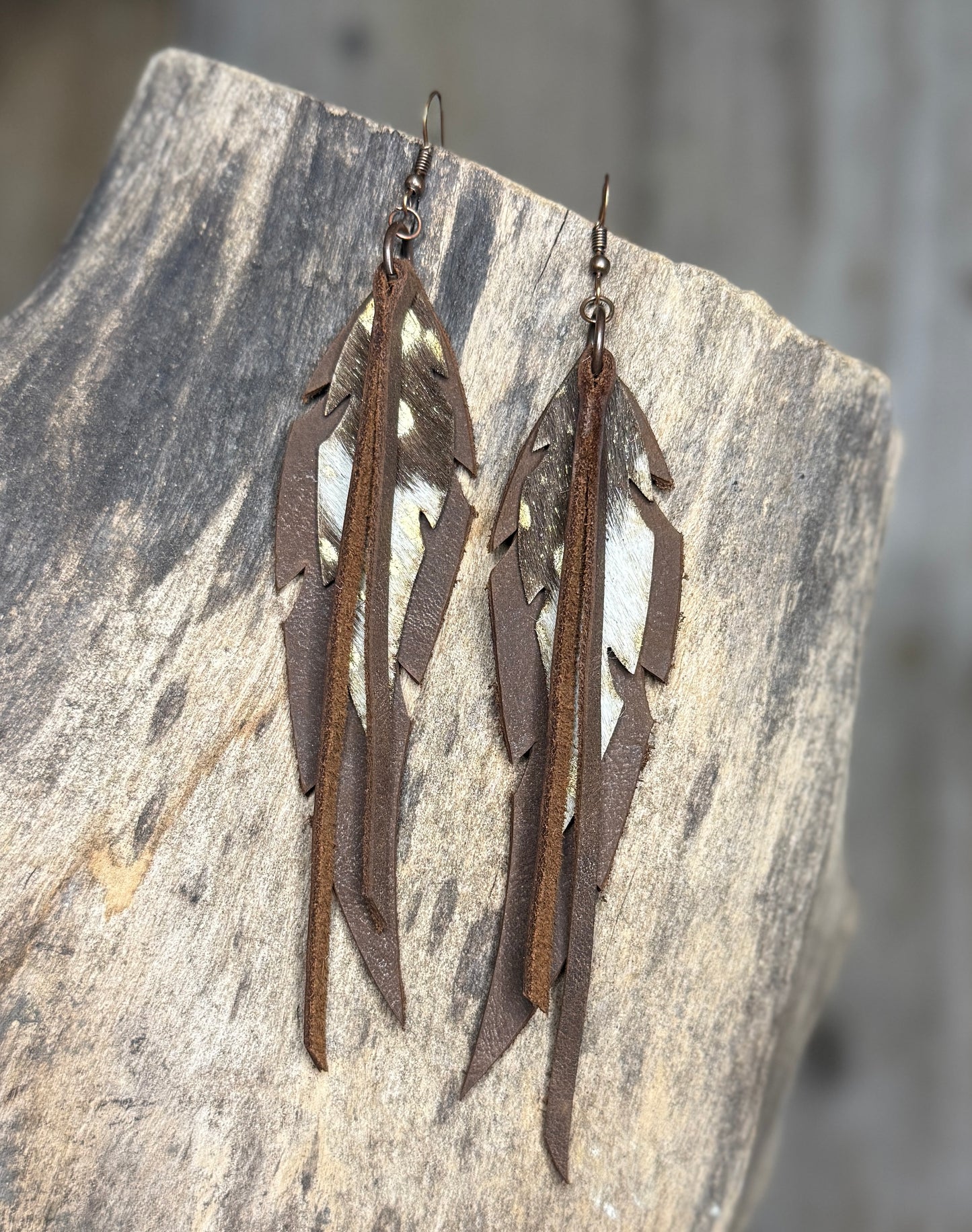 AK Metallic Feather & Fringe Earring