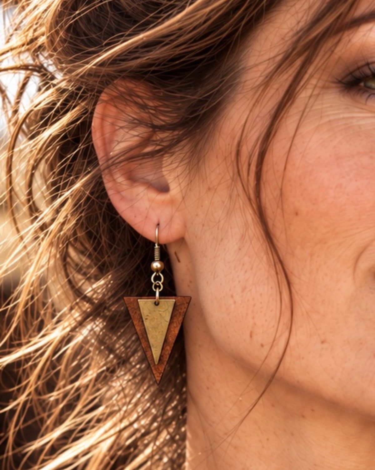 Yucca - Leather and brass geo Earring