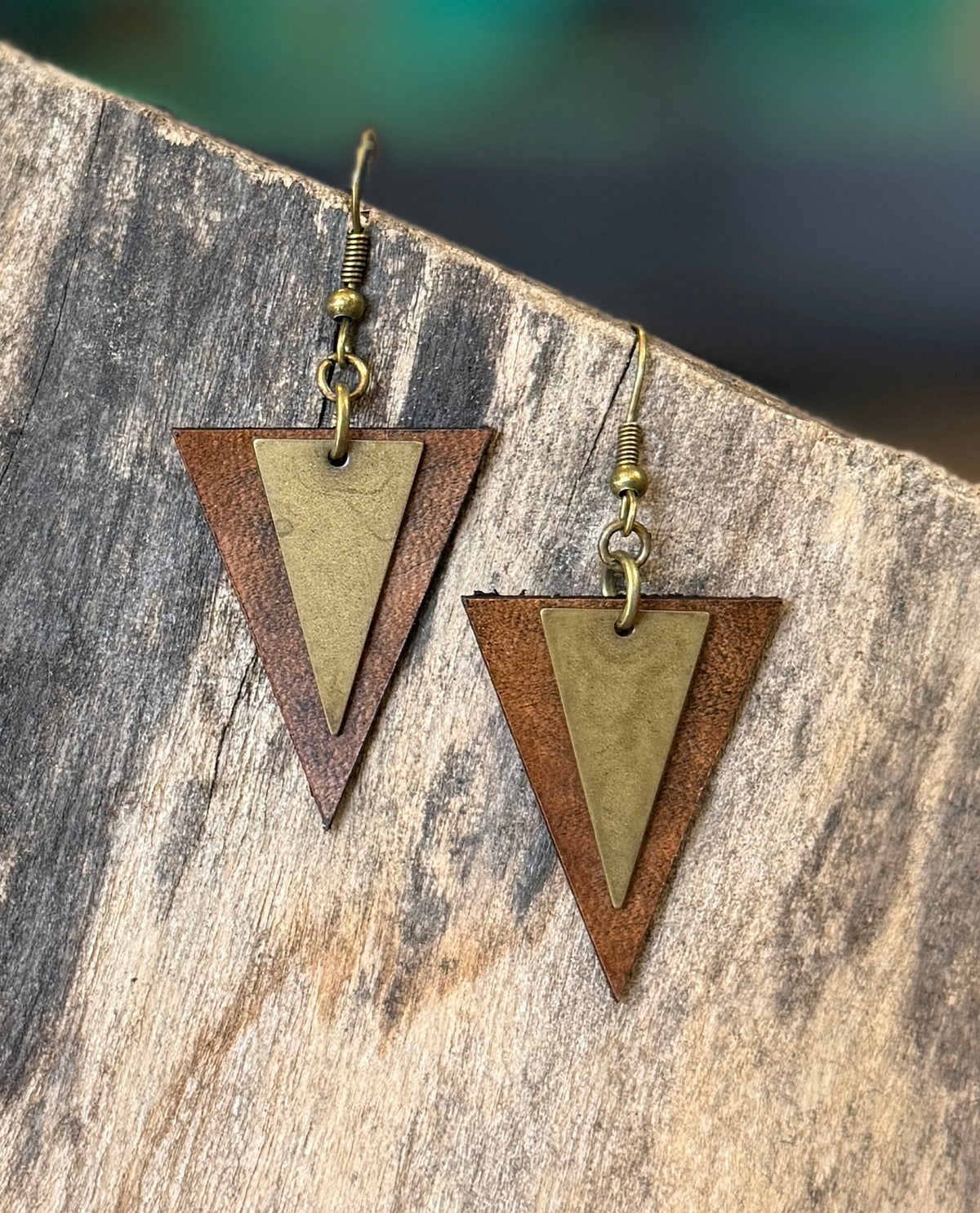 Yucca - Leather and brass geo Earring