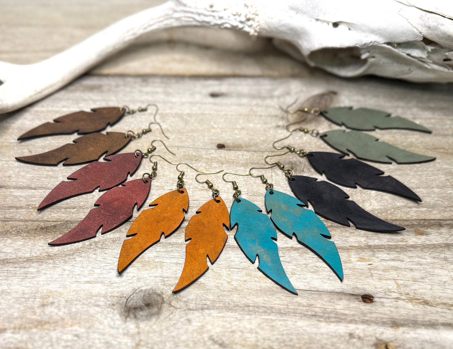 AK Feather Earring simple