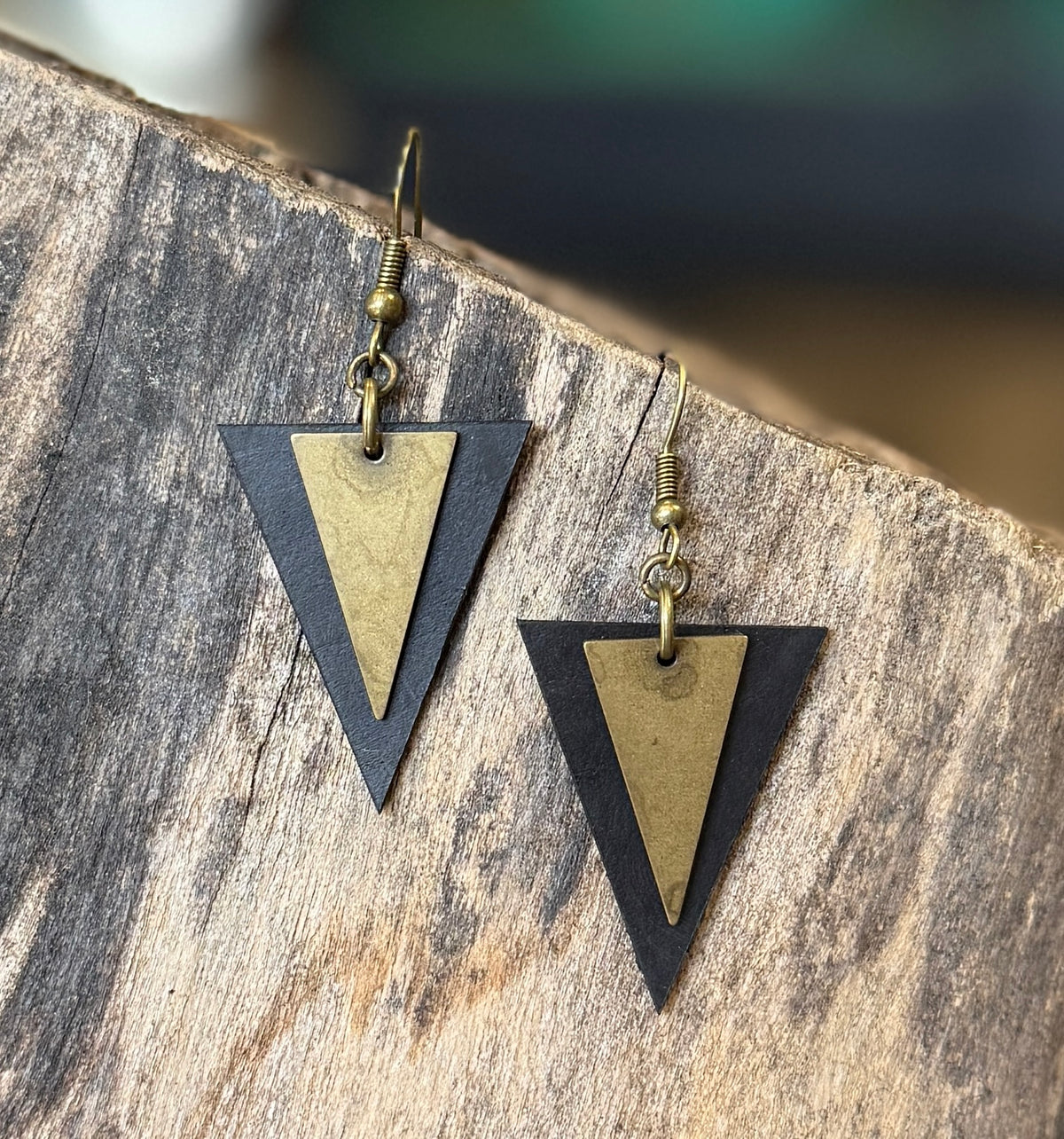 Yucca - Leather and brass geo Earring