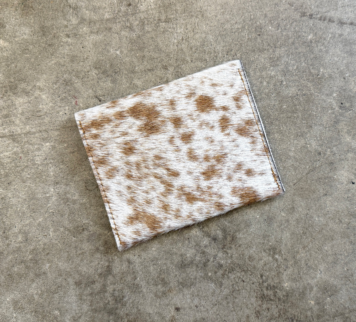 Marfa - Minimalist cowhide wallet