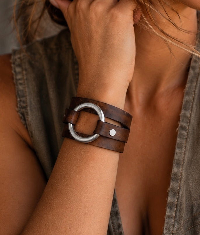 Mesa Wrap - Silver Ring Leather wrap bracelet